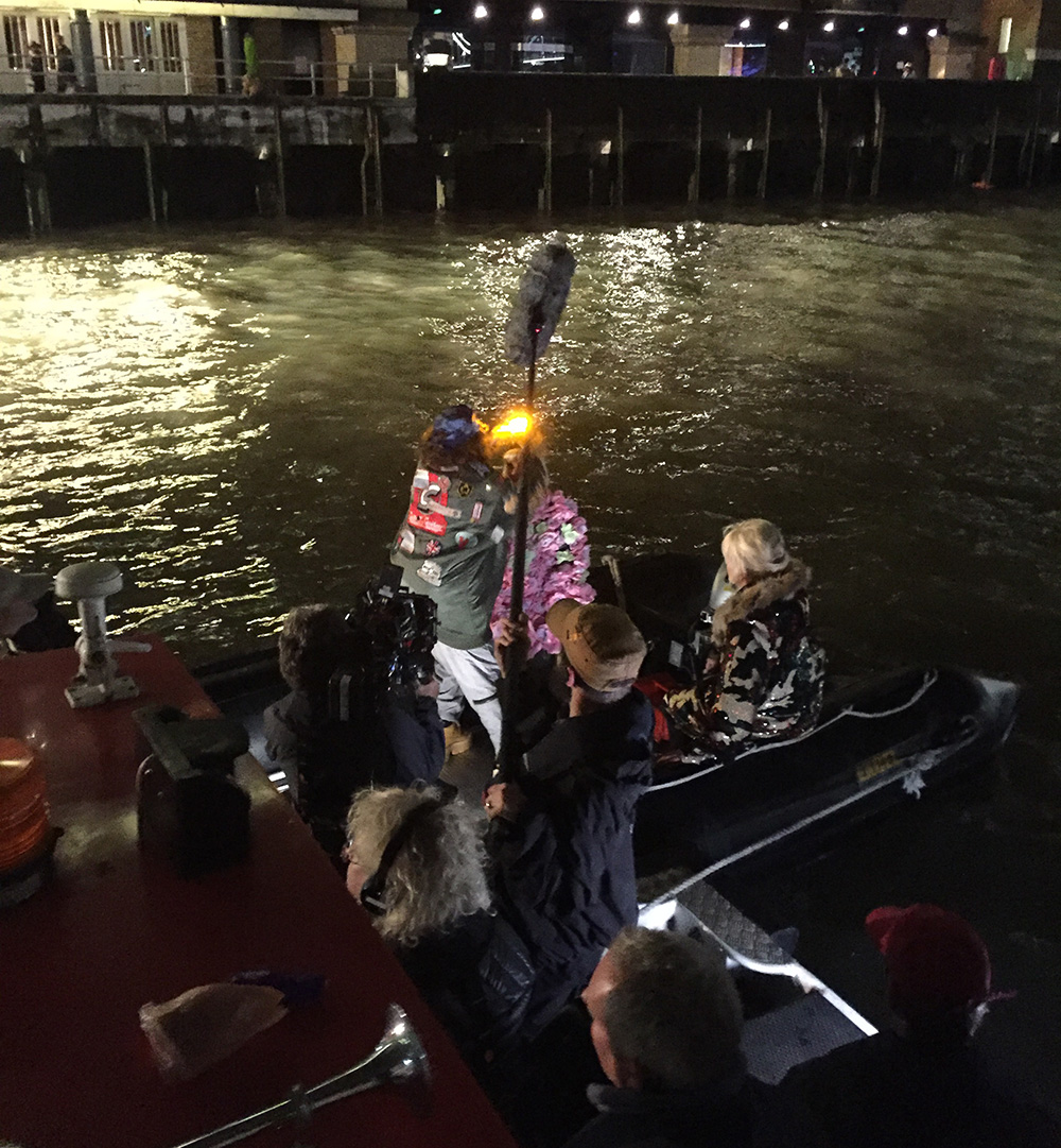river thames filming absolutely fabulous