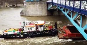 felix tug tower bridge