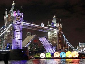 lotto balls tower bridge