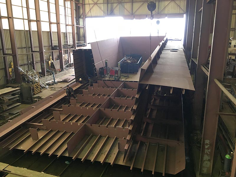 bennett's barges tideway build