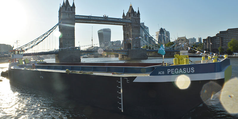 tideway barge pegasus tower bridge