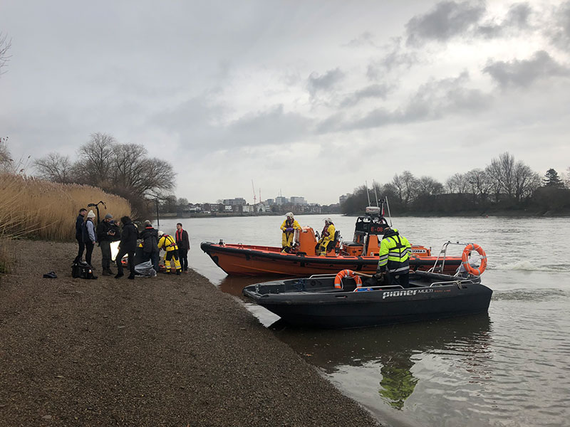 river thames filming rnli chiswick