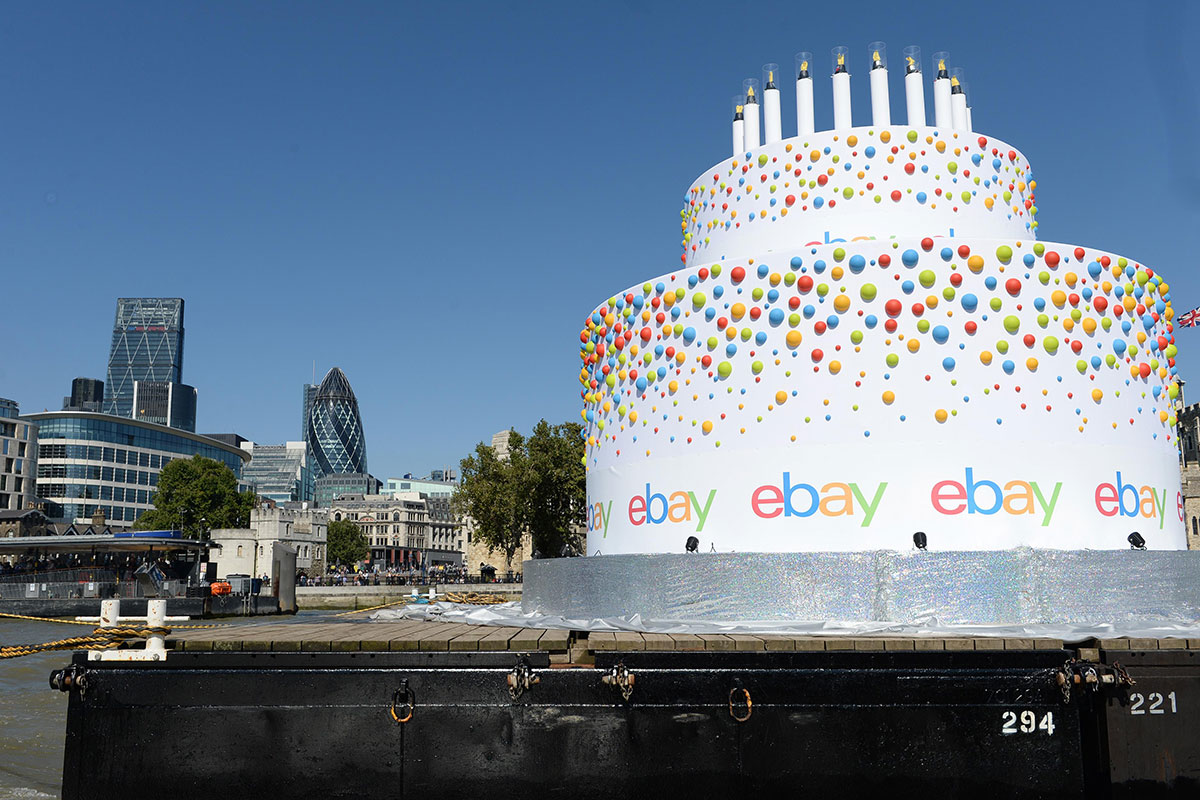 ebay floating birthday cake river thames