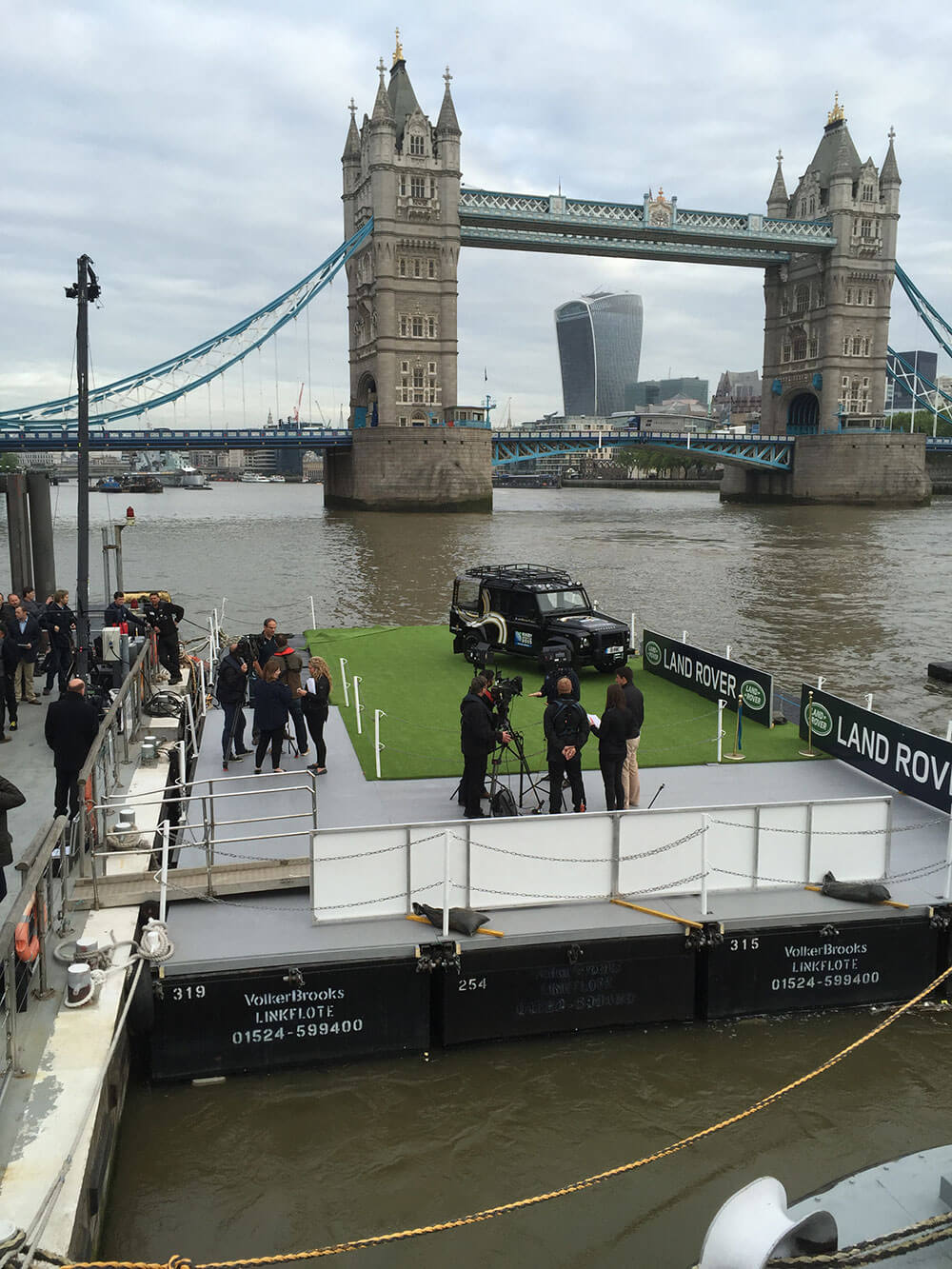 land rover rugby world cup butler's wharf pier