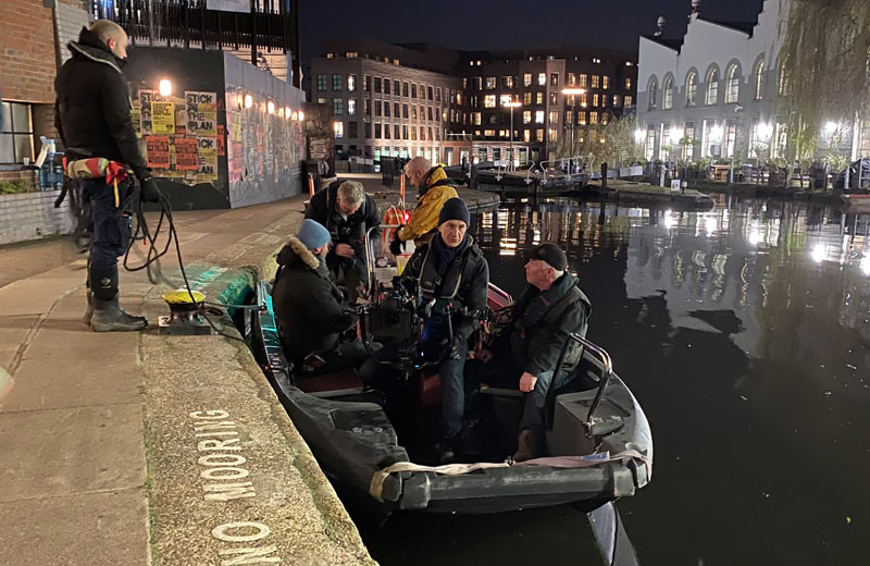 camera boat camden lock