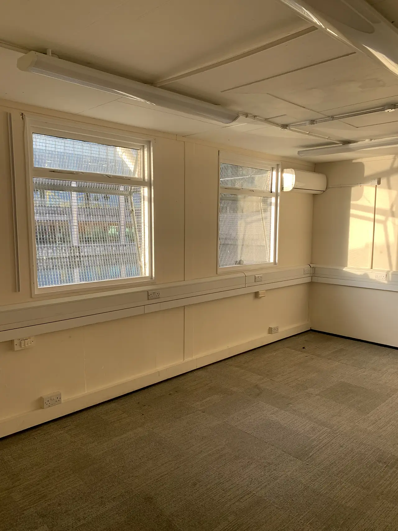 romulus remus barges