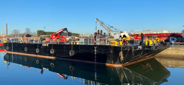 marine civil engineering barge hire